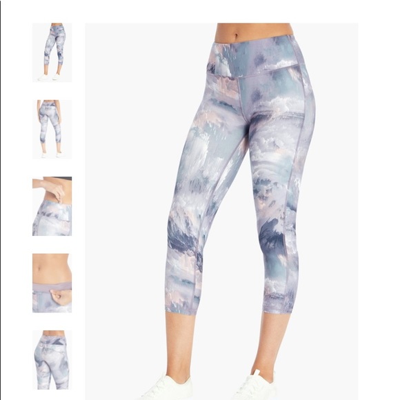 Marika Pants - Marika Sport Stormy Printed Capri Leggings